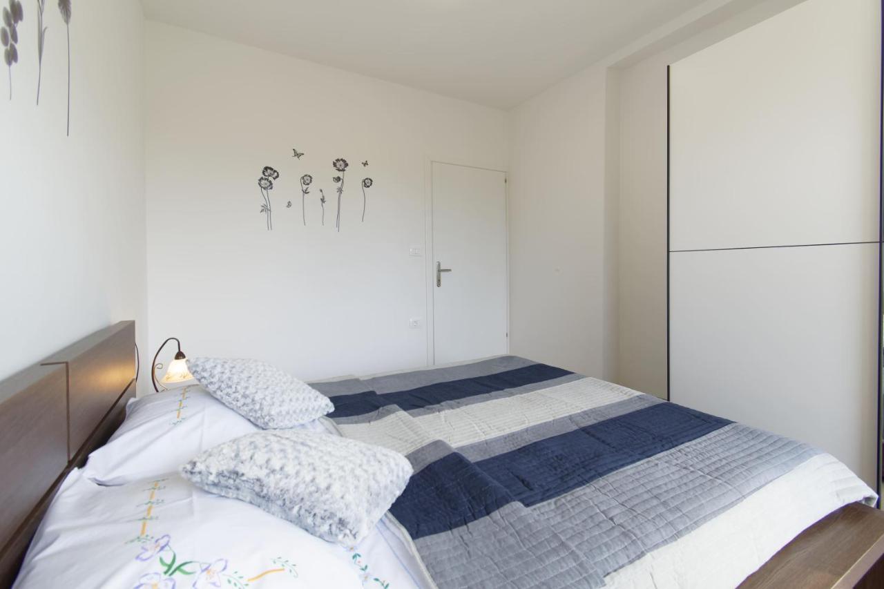 Apartment Patrik By Rent Istria Umago Esterno foto