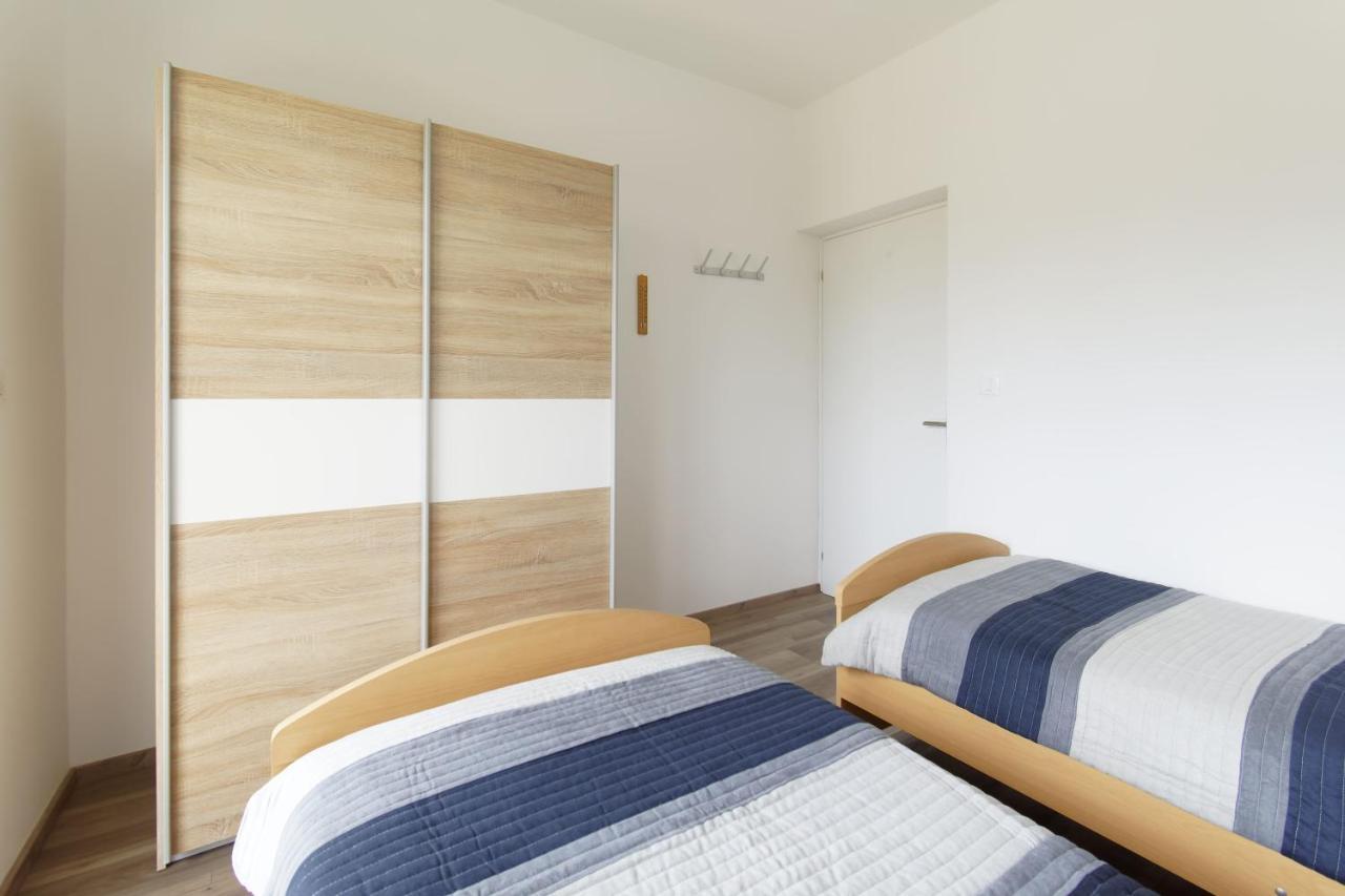 Apartment Patrik By Rent Istria Umago Esterno foto